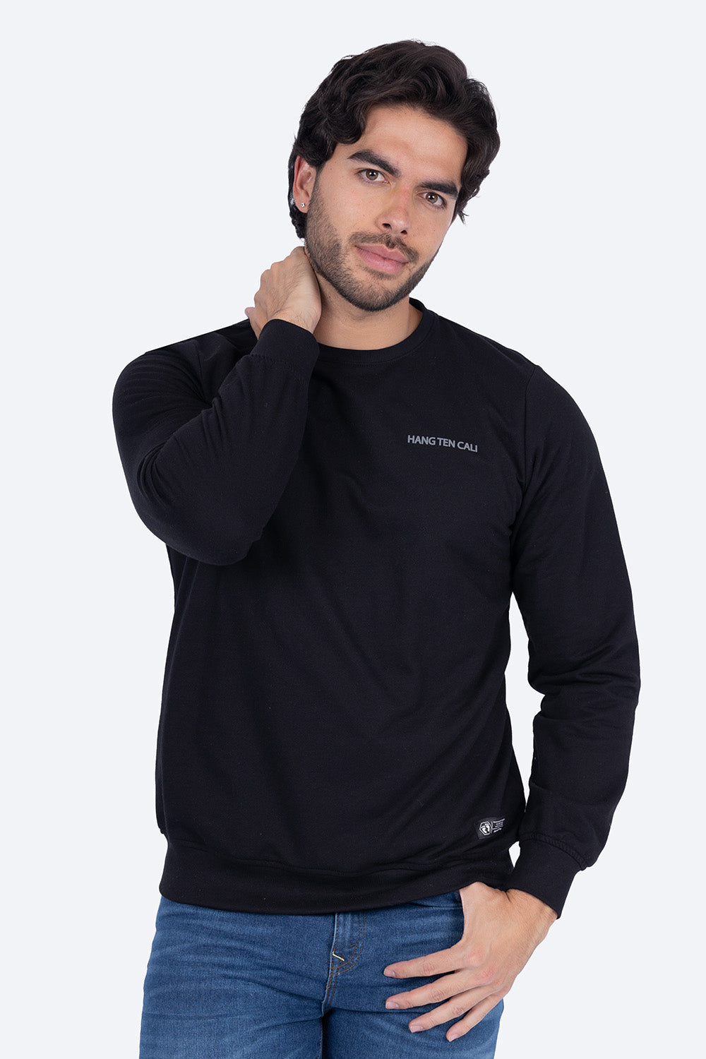 Sudadera cerrada color negro cuello redondo