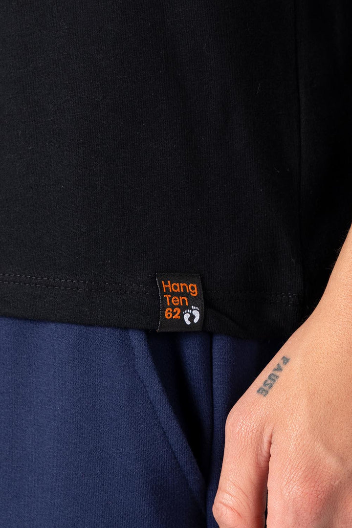 Playera negra estampado Hang Ten - Hang Ten