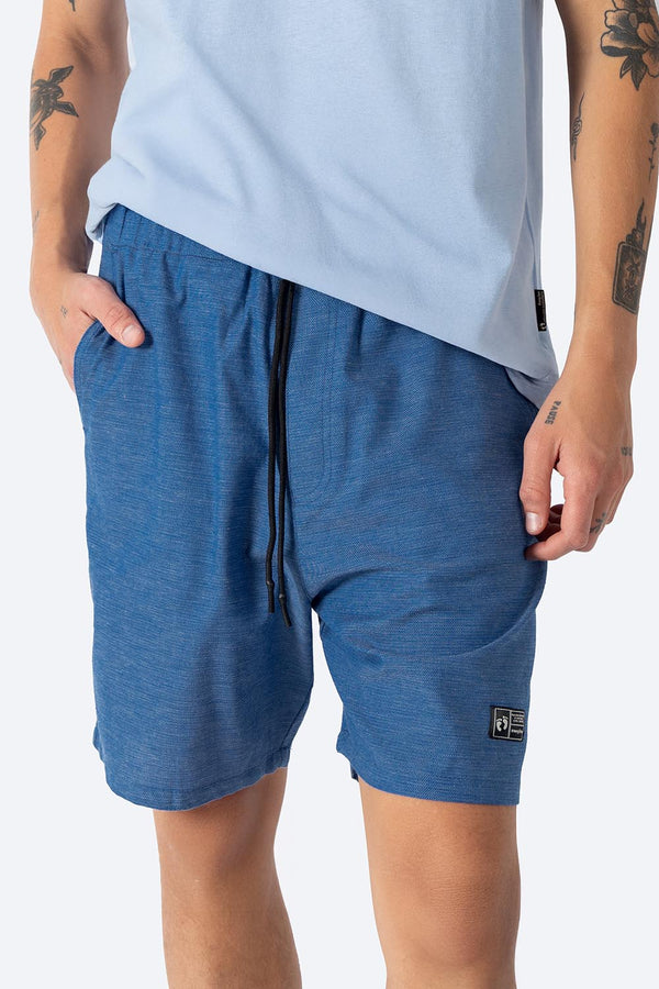 Bermuda básica azul medio con jareta - Hang Ten