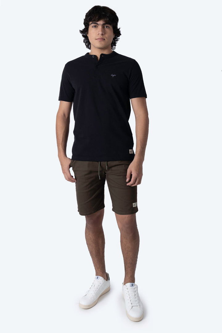 Playera negra manga corta tipo henley - Hang Ten 
