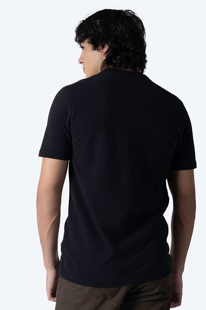 Playera negra manga corta tipo henley - Hang Ten 