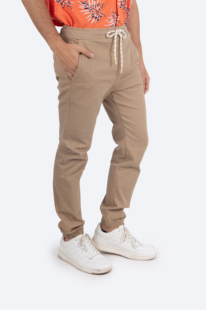 Jogger con jareta café - Hang Ten