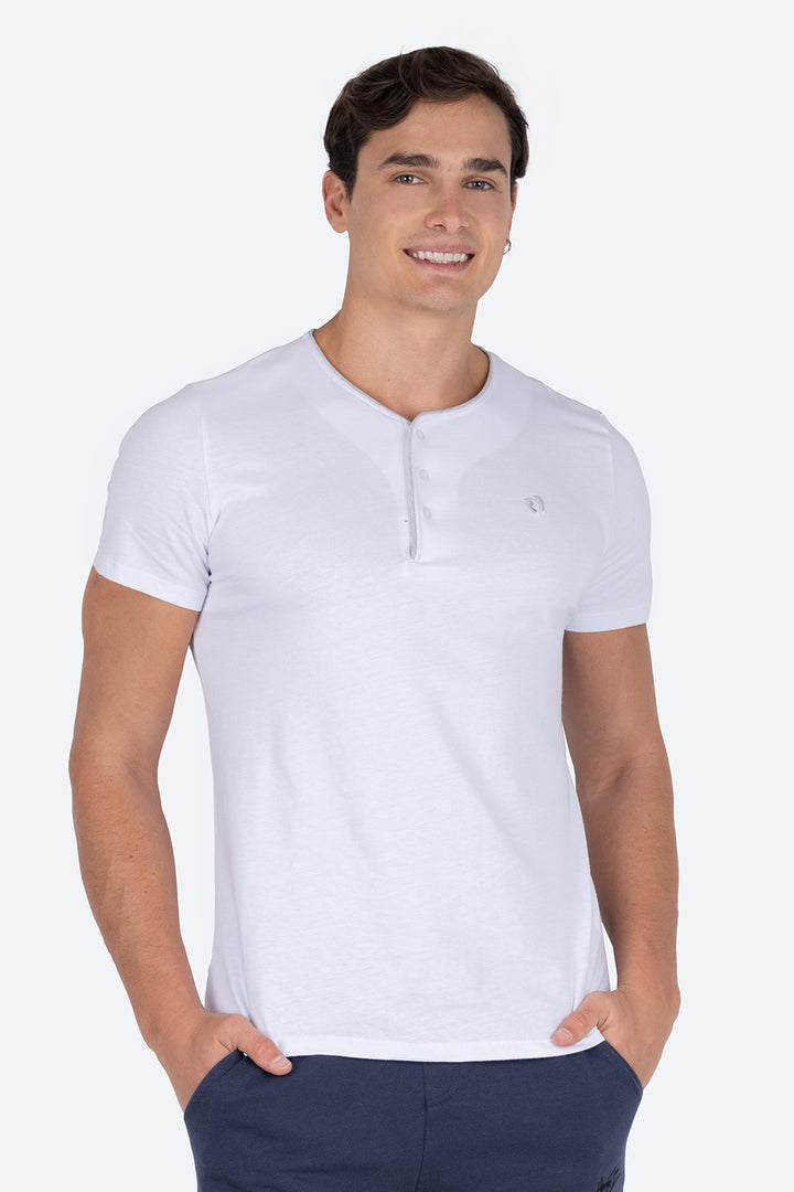 Playera blanca cuello v con botones - Hang Ten 