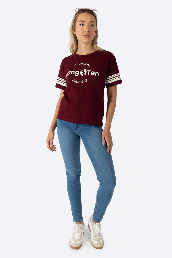 Playera boxy vino con diseño - Hang Ten