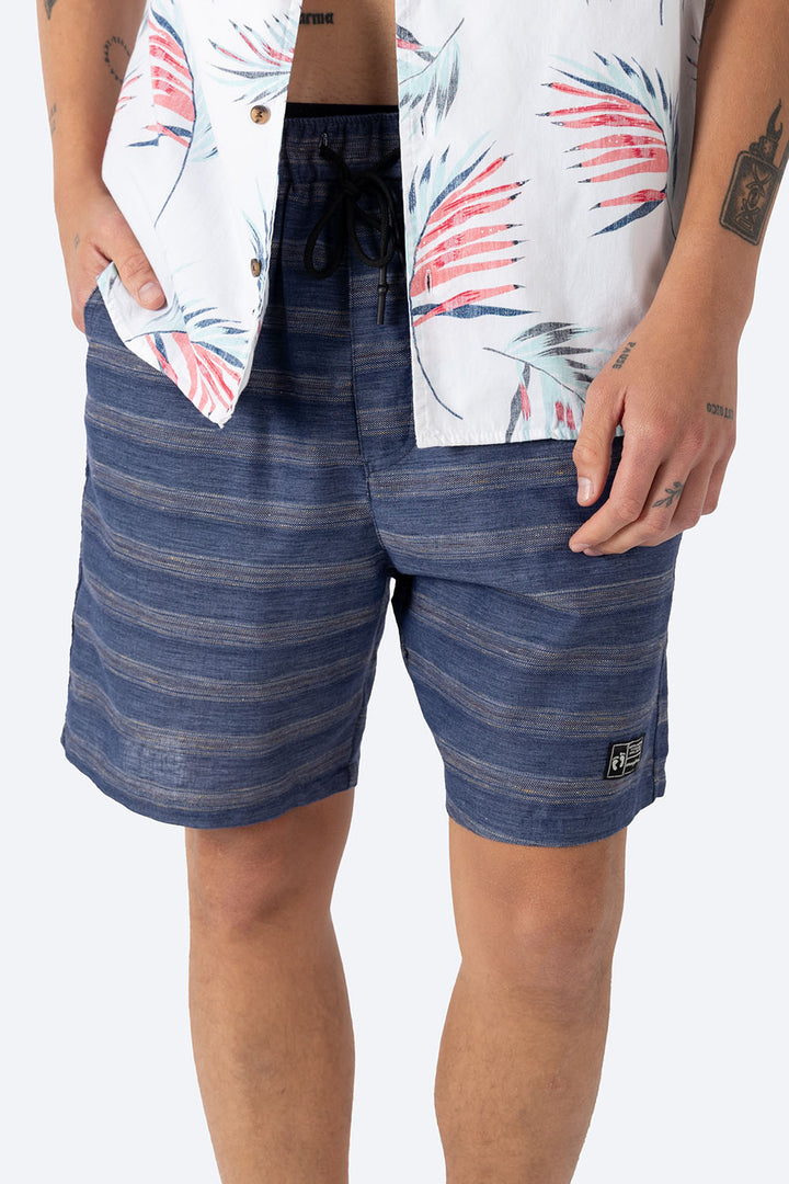 Bermuda básica azul franjas grises con jareta - Hang Ten