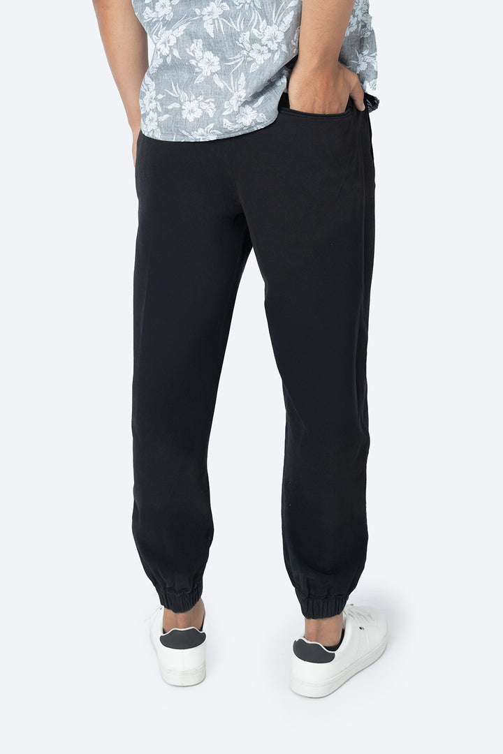 Jogger slim negro - Hang Ten