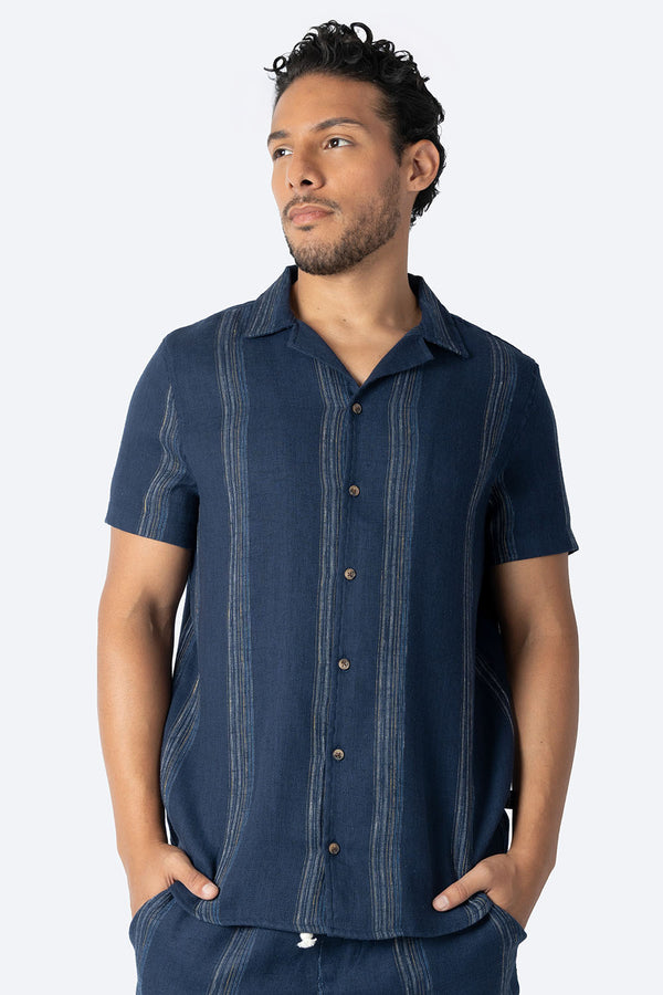 Camisa azul marino con textura - Hang Ten