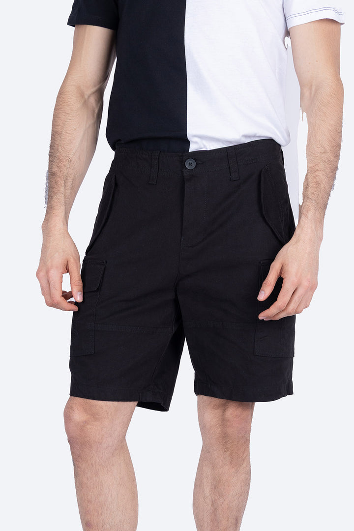 Bermuda casual negra