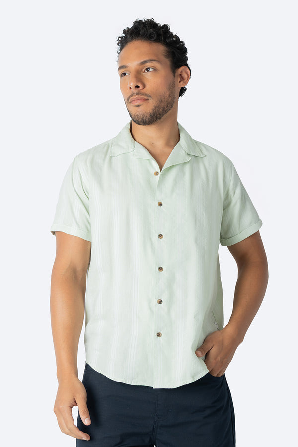 Camisa verde claro con textura - Hang Ten