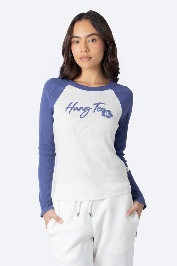 Playera manga larga combinada azul con beige - Hang Ten