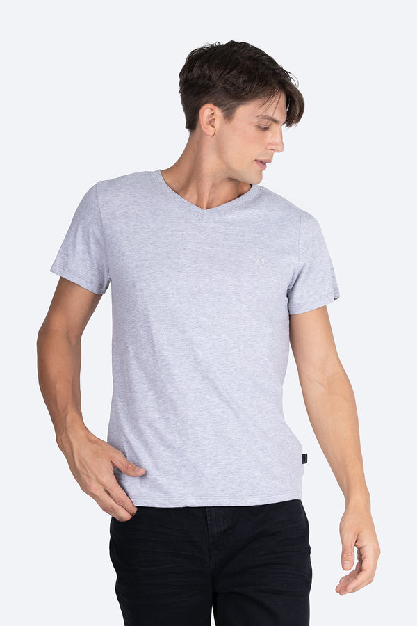 Playera básica gris cuello v