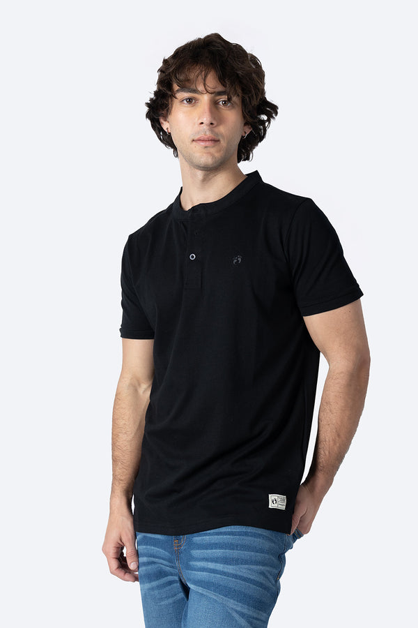 Playera básica henley negra - Hang Ten 