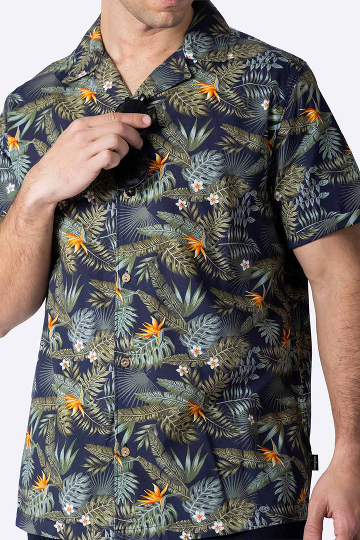 Camisa azul estampado de hojas - Hang Ten