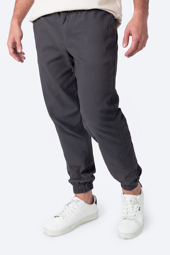 Jogger casual gris con jareta - Hang Ten