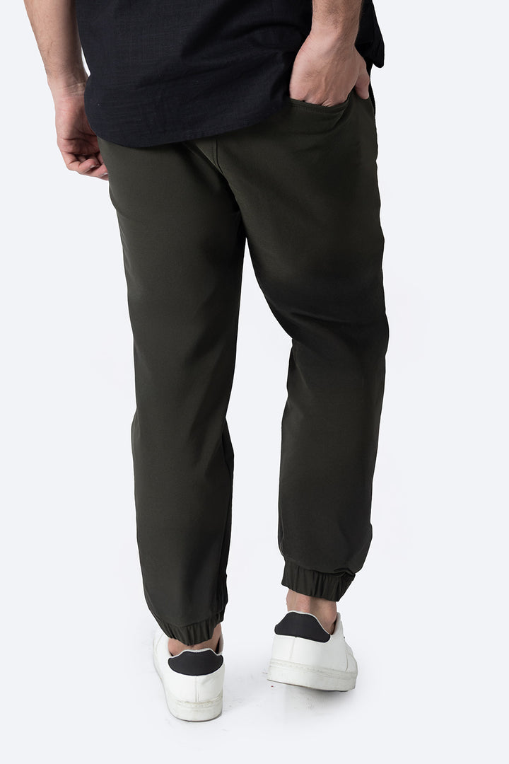 Jogger casual en tono verde - Hang Ten