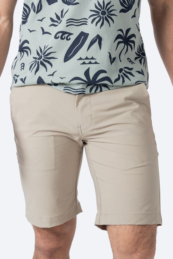 Short casual en tono beige - Hang Ten