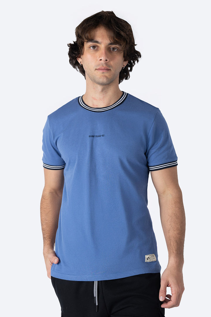 Playera azul bies a contraste negro - Hang Ten 