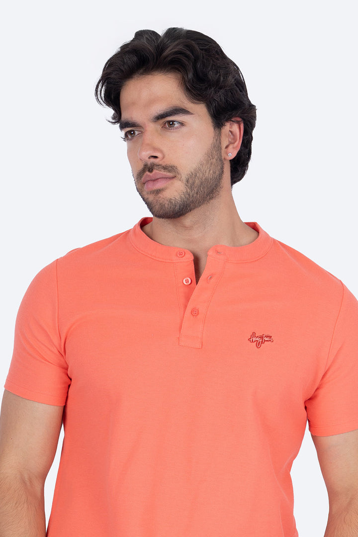 Playera tipo henley coral  - Hang Ten 
