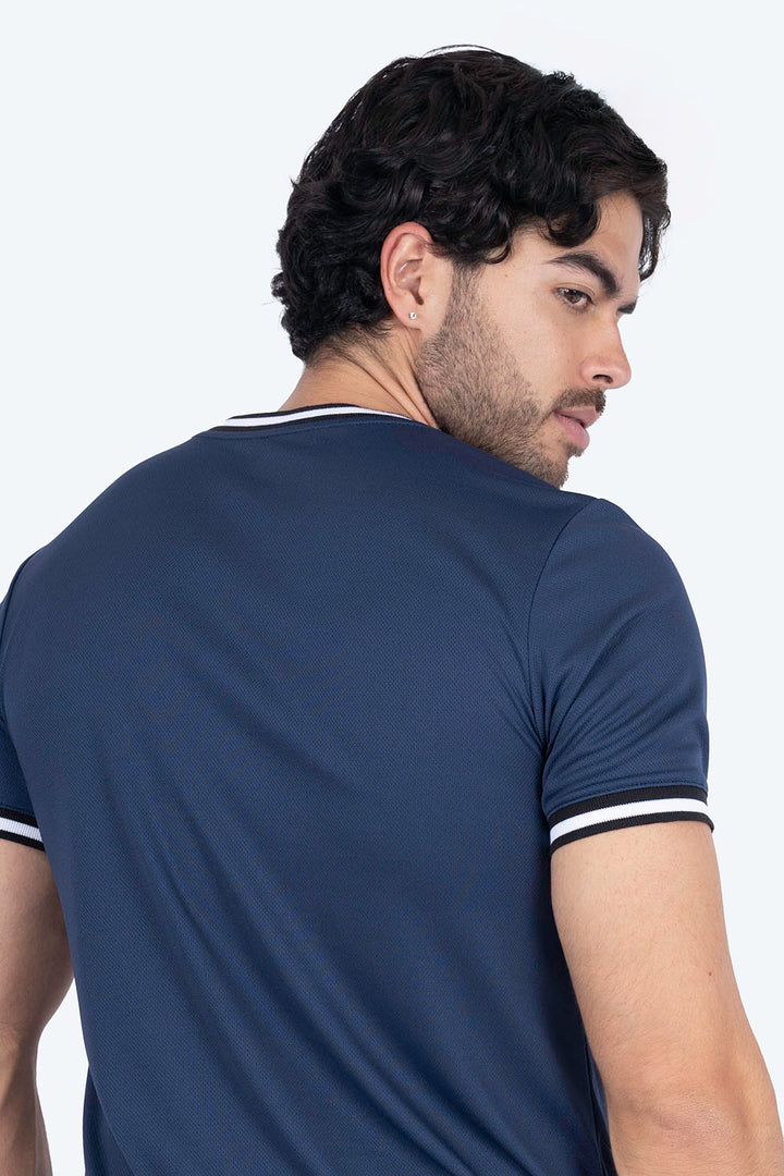 Playera deportiva azul marino cuello V - Hang Ten