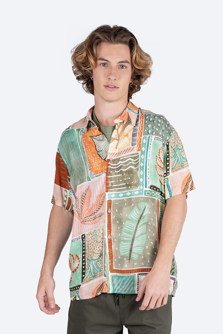 Camisa estampado hojas- Hang Ten 