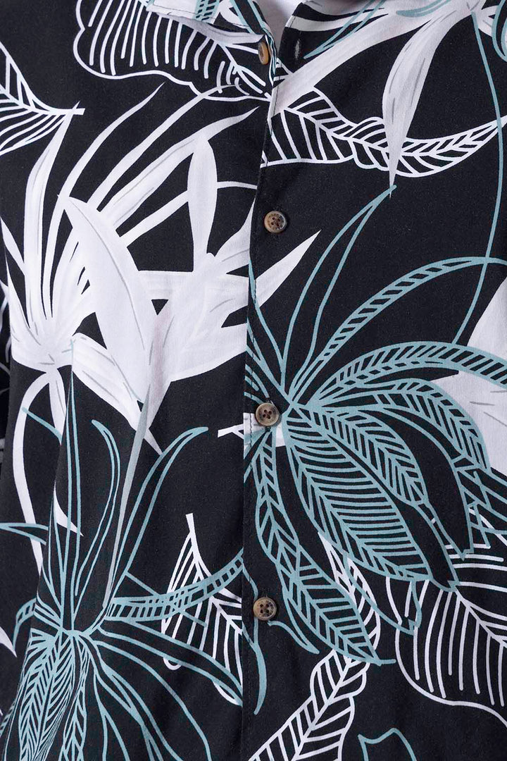 Camisa negra con estampado de hojas - Hang Ten