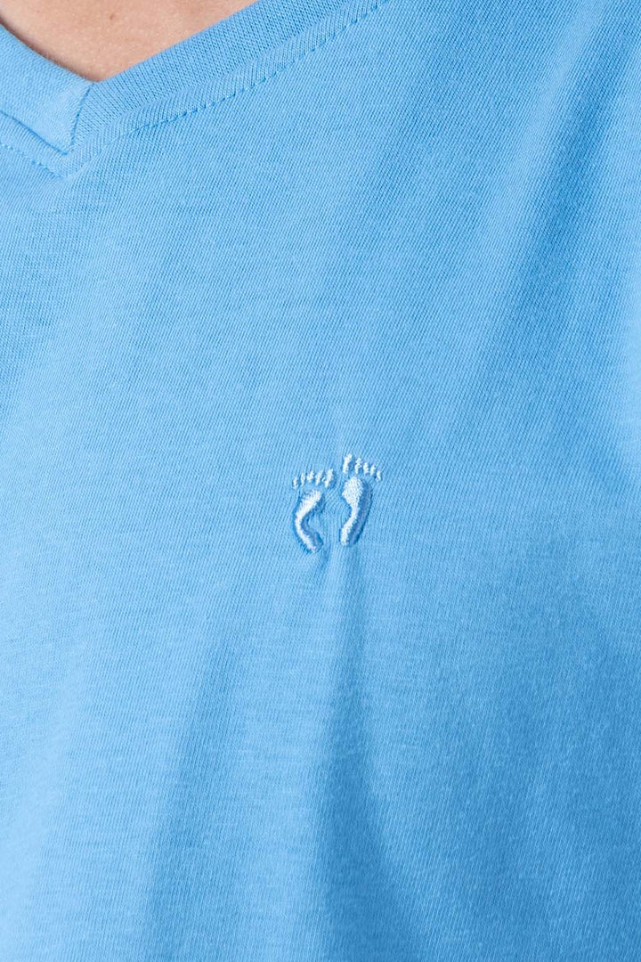 Playera básica cuello v azul medio  - Hang Ten 