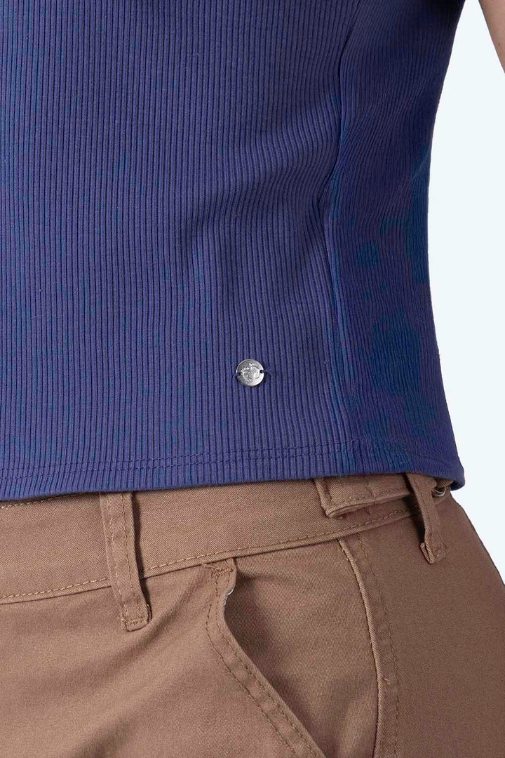 Top azul cuello V con textura - Hang Ten