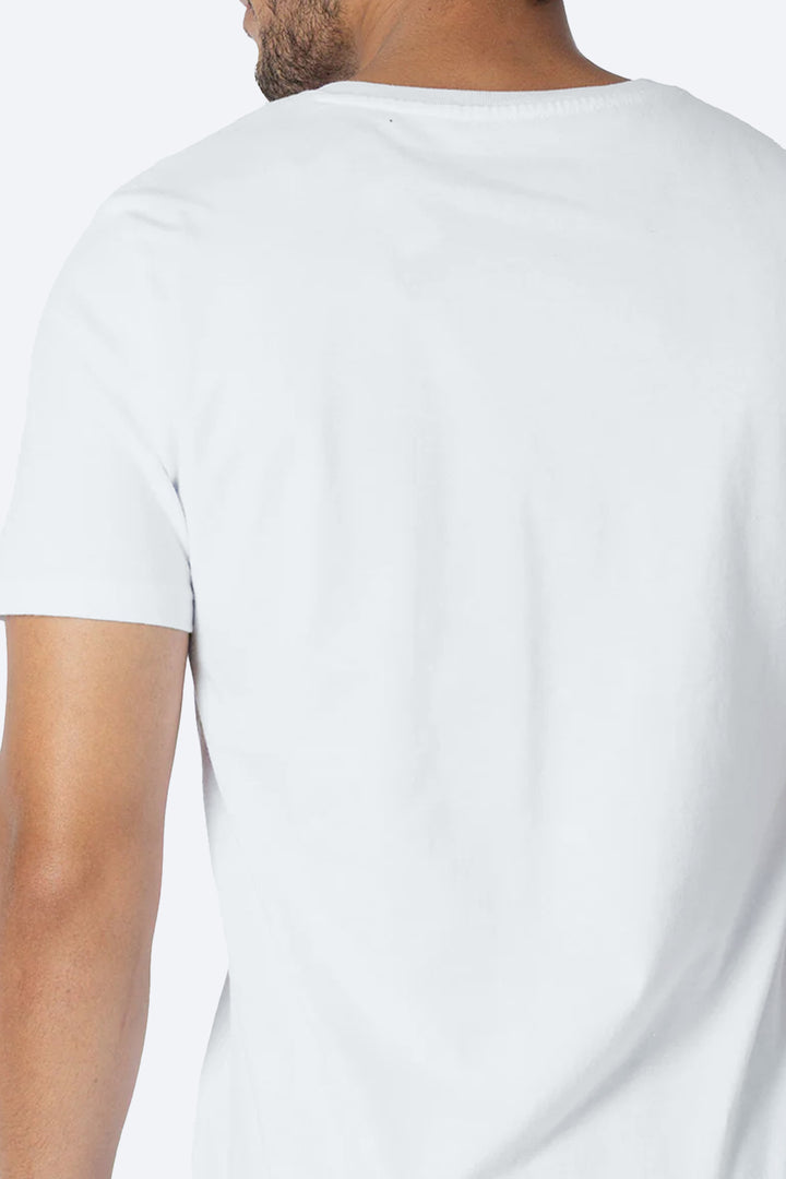 Básica cuello V blanca - Hang Ten México